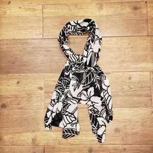 La Blanca by Rod Beattie black and white scarf or sarong